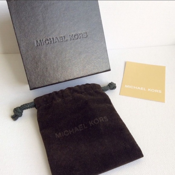 NWT Michael Kors buckle bangle w gift box & bag pink & Silver tone - Picture 7 of 7